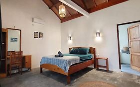Kambuna Bungalow